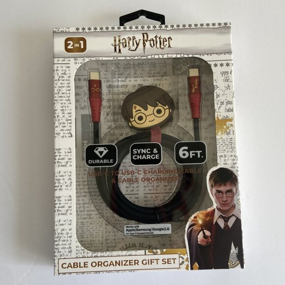 Harry Potter 6ft USB-C to USB-C Charging Cable NIB Gift Set Stocking Stuffer - Picture 1 of 6